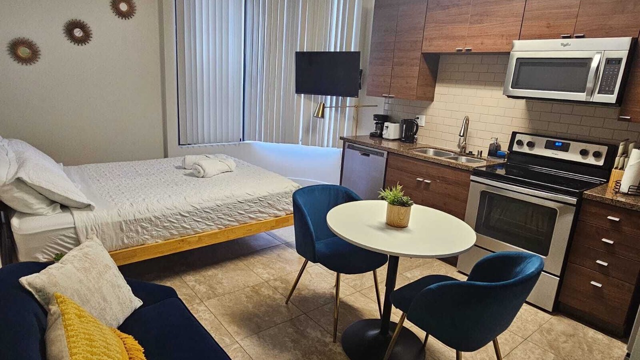 Photo of Bedroom in Del Rey