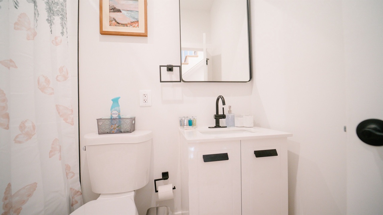 Photo of Bathroom in Park View