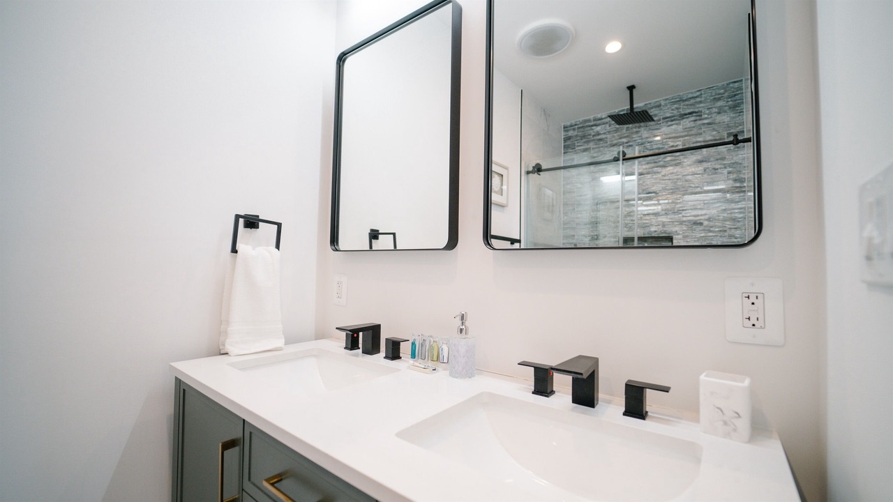 Photo of Bathroom in Park View