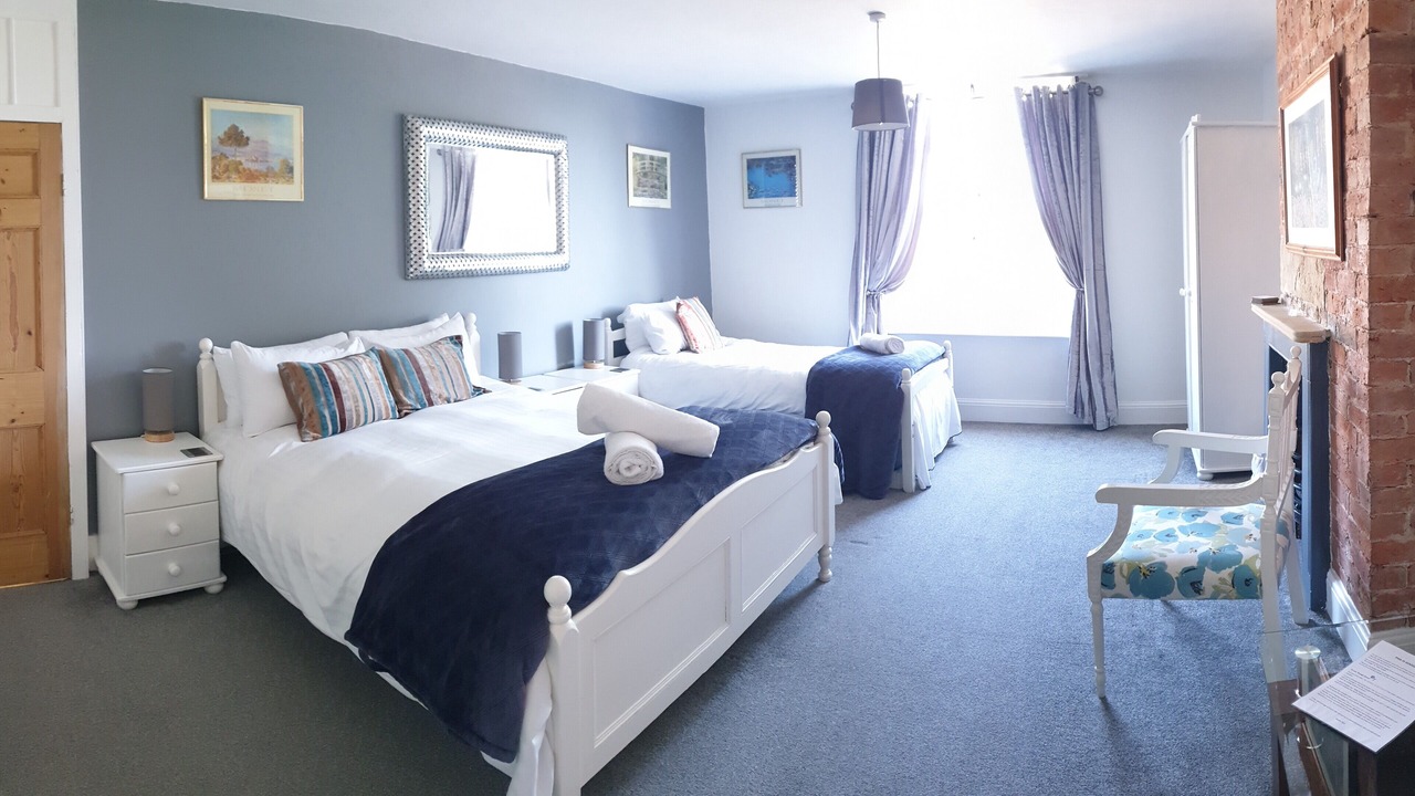 Photo of Bedroom in Tibshelf