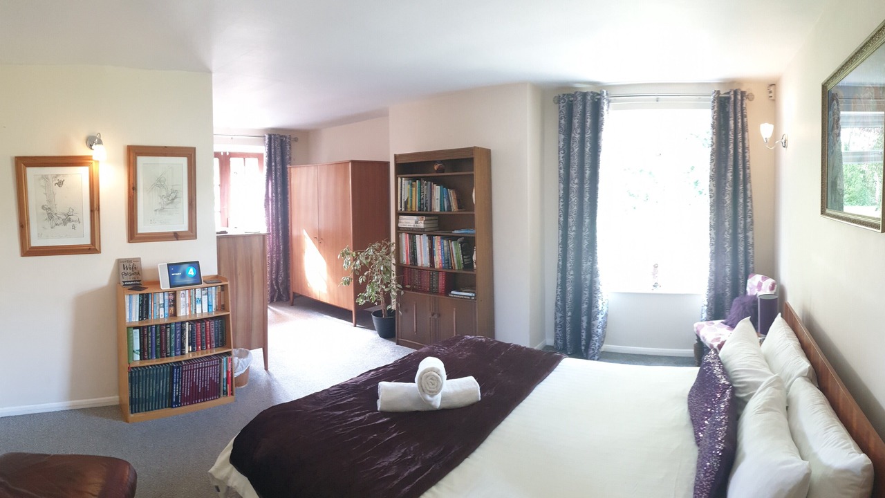 Photo of Bedroom in Tibshelf