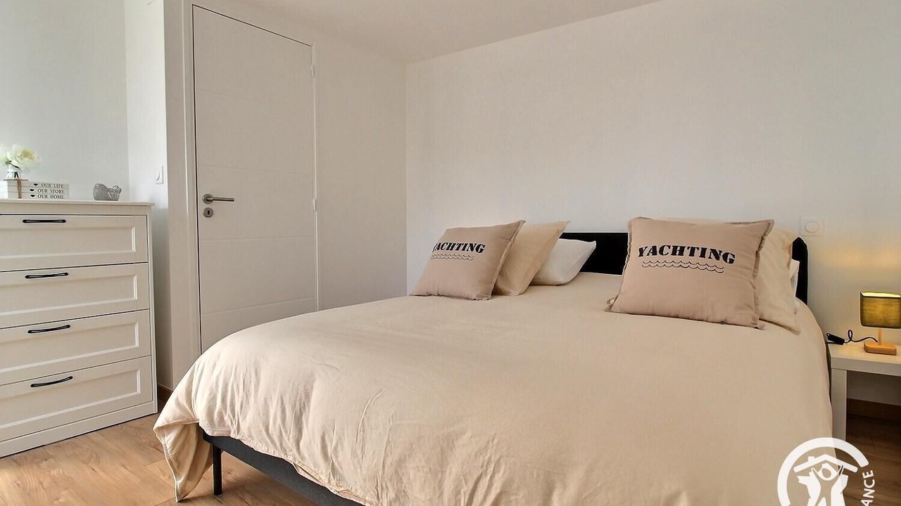 Photo of Bedroom in Ploubazlanec