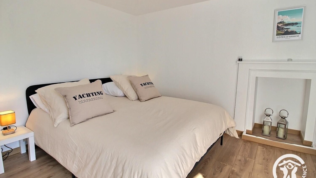 Photo of Bedroom in Ploubazlanec