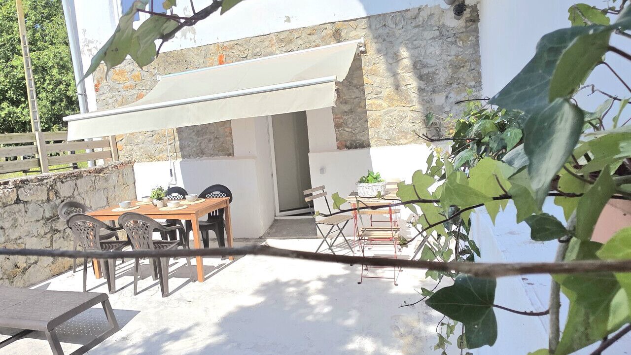 Photo of Outdoor in Suesa