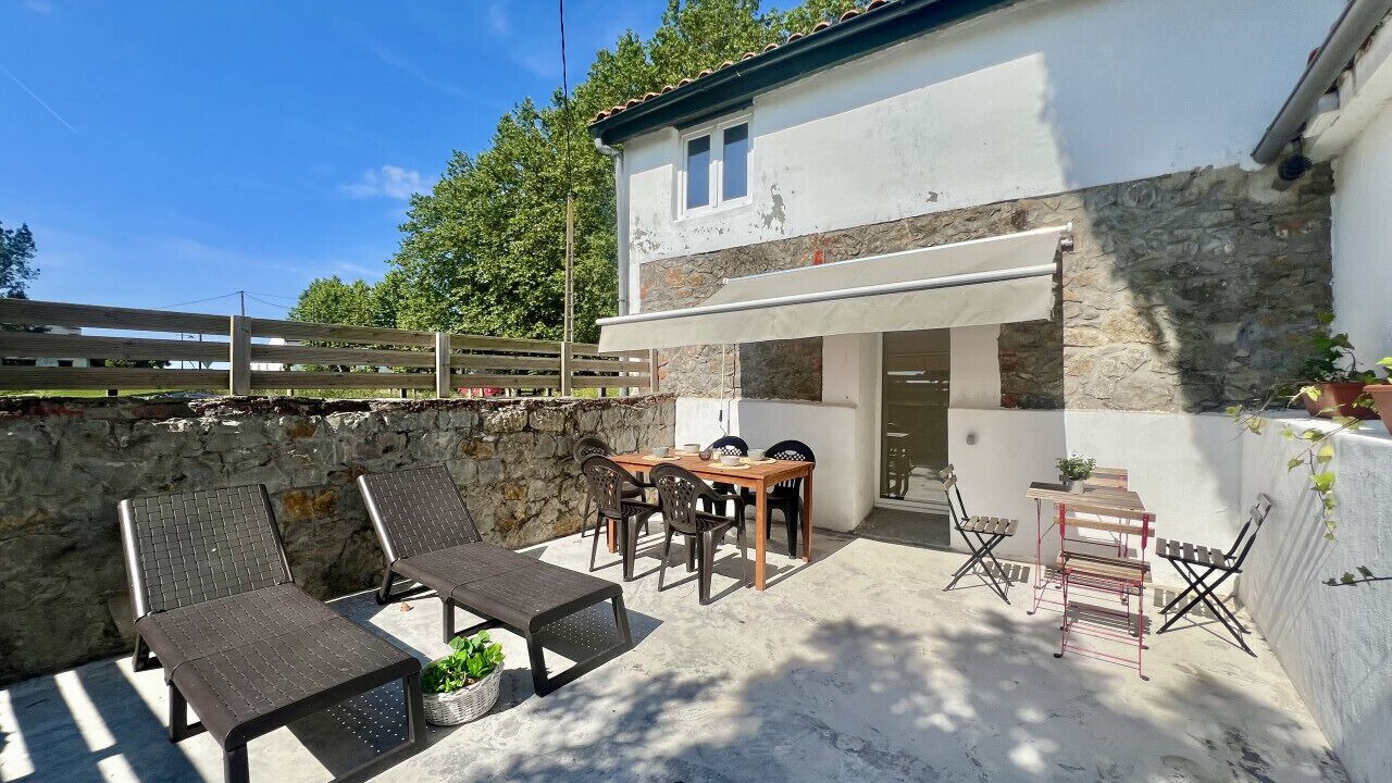 Photo of Outdoor in Suesa