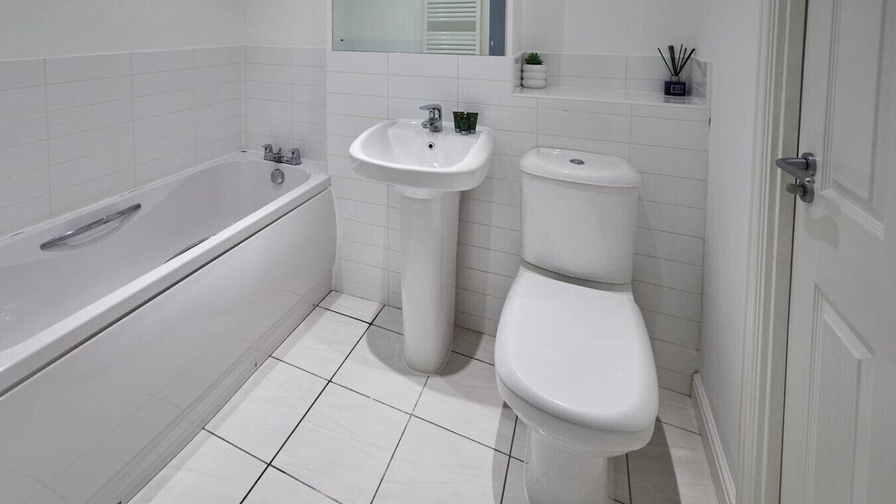 Photo of Bathroom in Oadby
