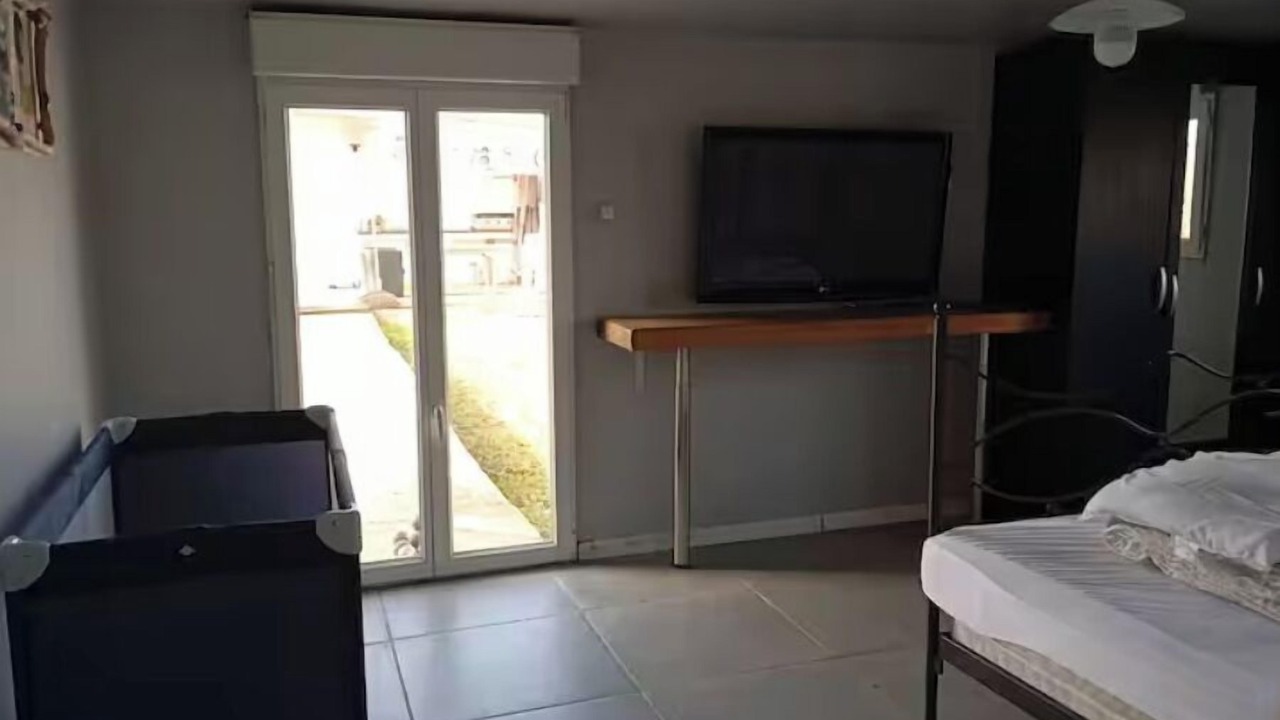 Photo of Bedroom in Saint-Yzans-de-Medoc