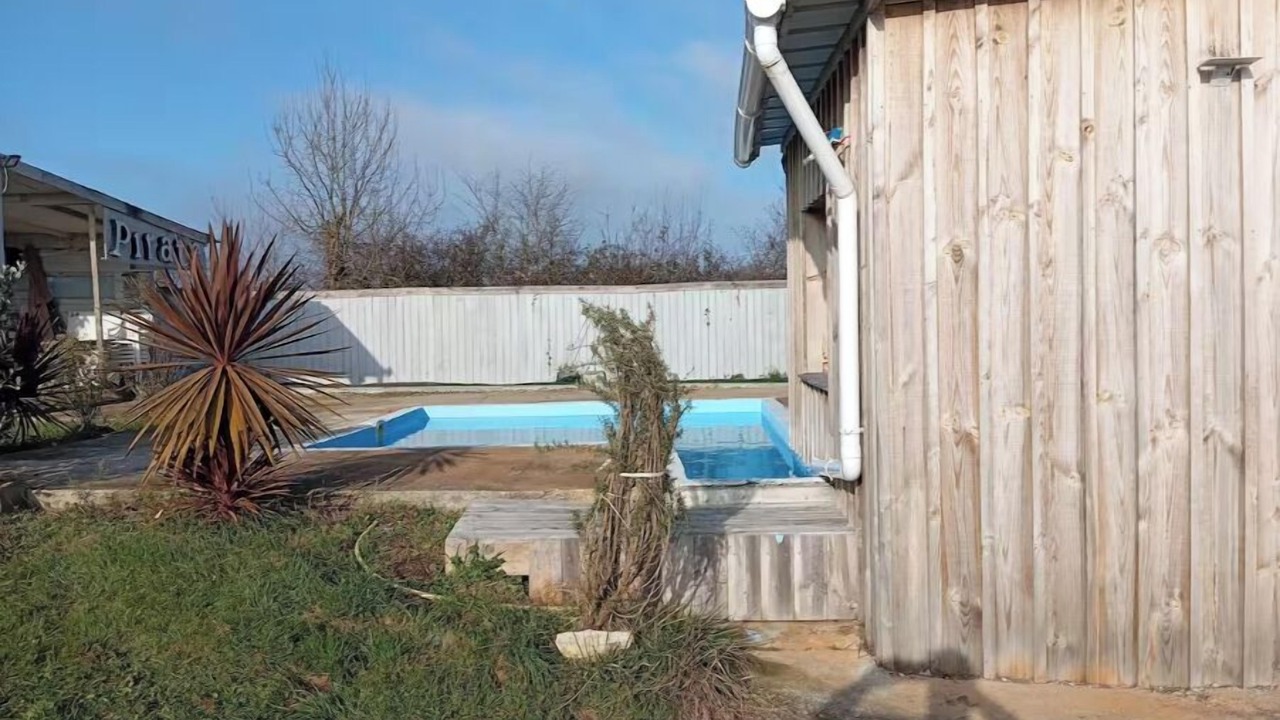 Photo of Outdoor in Saint-Yzans-de-Medoc
