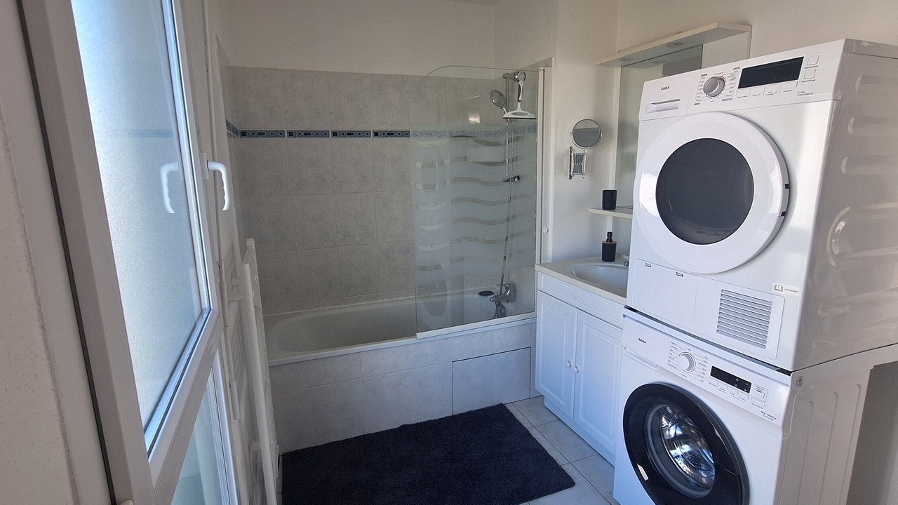Photo of Bathroom in Lannion