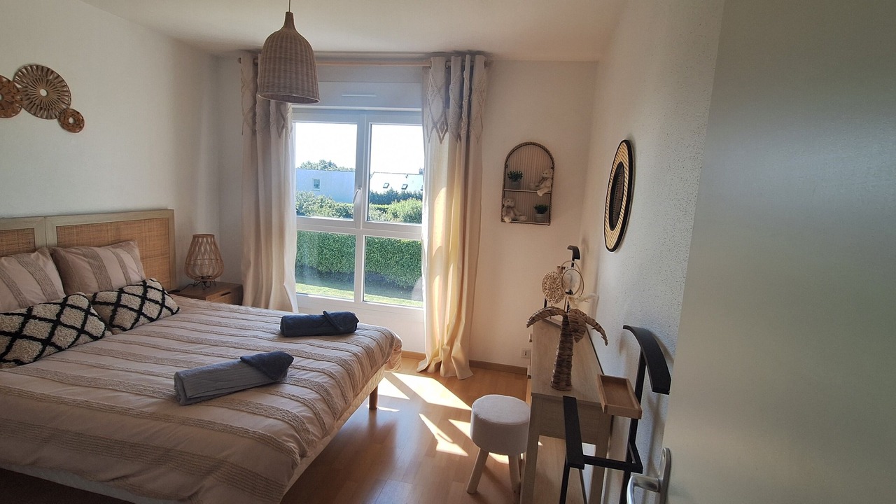 Photo of Bedroom in Lannion