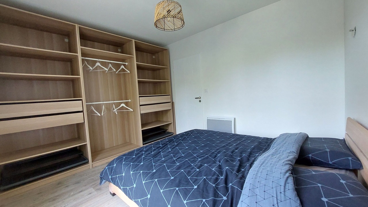 Photo of Bedroom in Saint Alban Auriolles