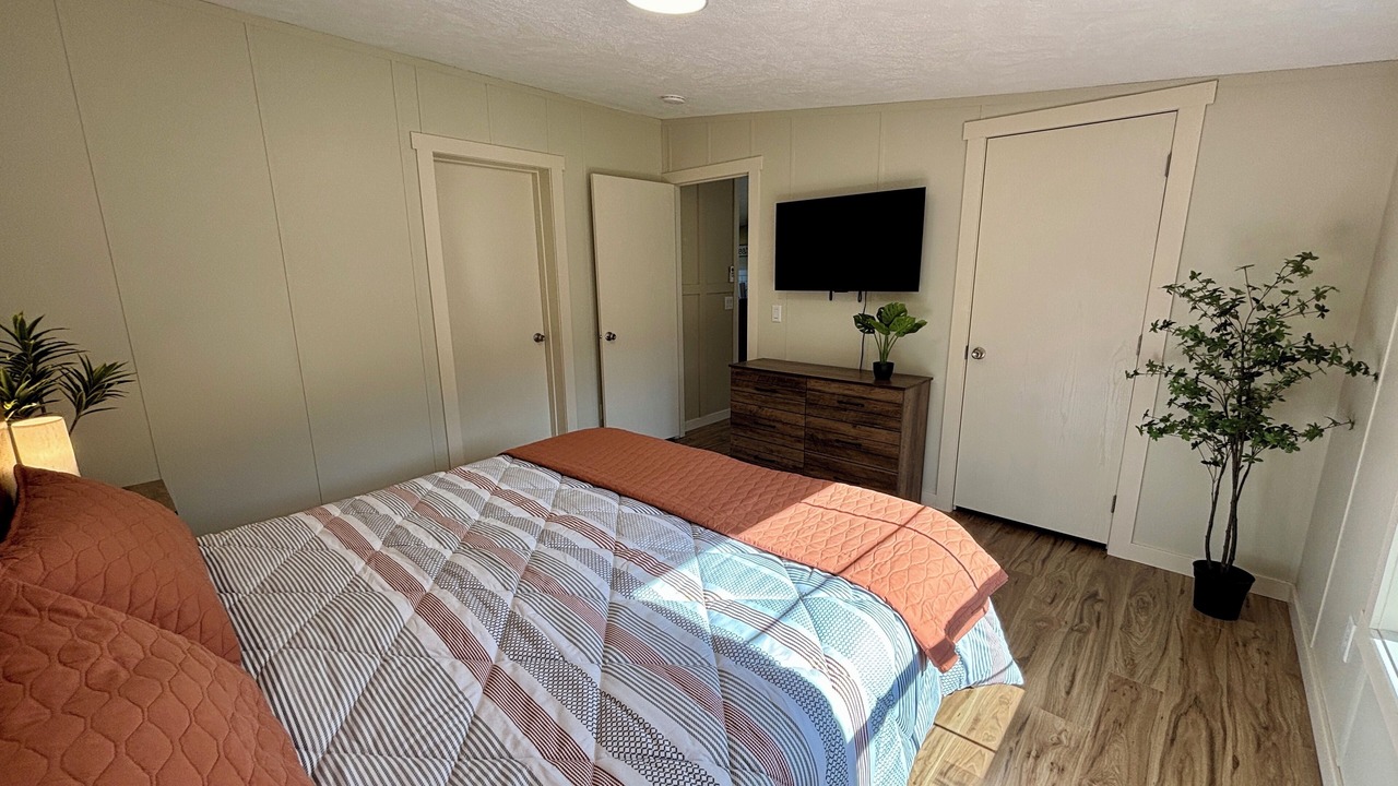 Photo of Bedroom in Hensonville
