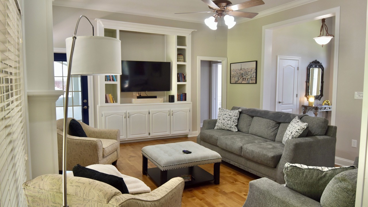 Photo of Livingroom in Lake Hamilton