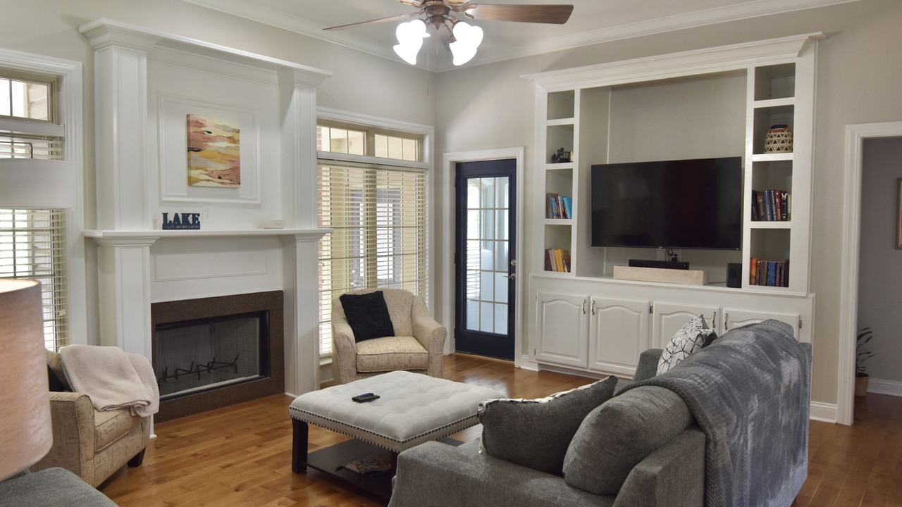 Photo of Livingroom in Lake Hamilton