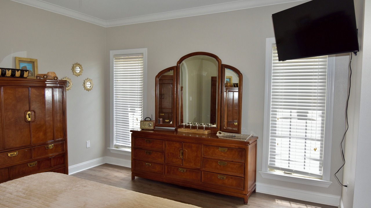Photo of Bedroom in Lake Hamilton