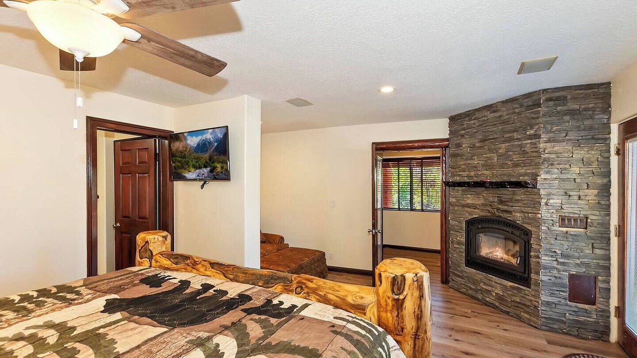 Photo of Livingroom in Boulder Bay