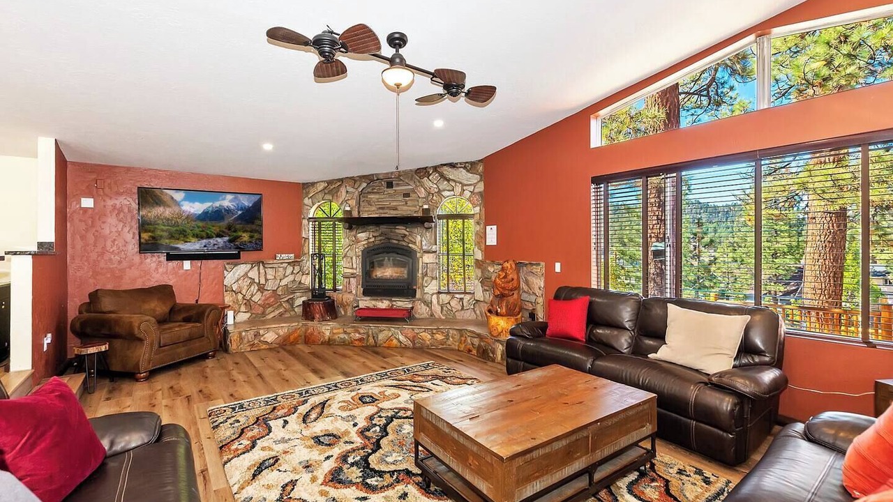Photo of Livingroom in Boulder Bay