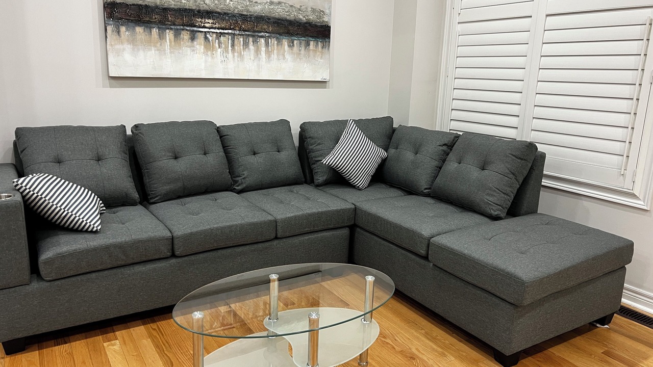 Photo of Livingroom in Milton