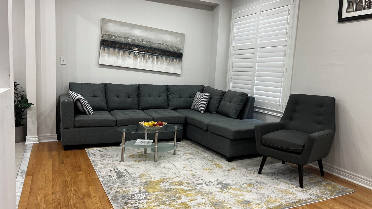 Photo of Livingroom in Milton