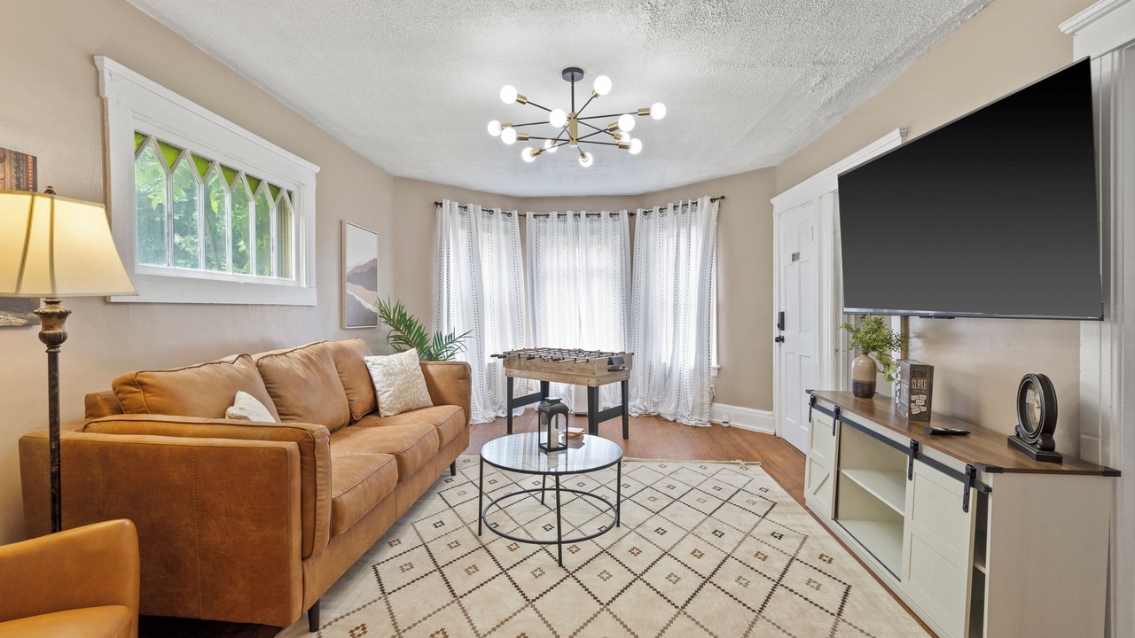 Photo of Livingroom in Downtown Syracuse