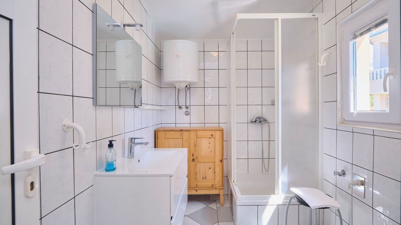 Photo of Bathroom in Okrug Gornji