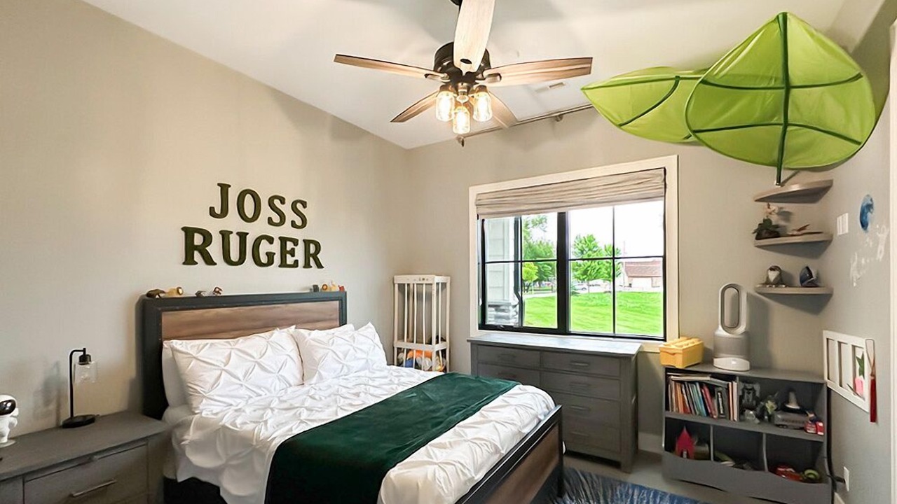 Photo of Bedroom in LaPlatte I