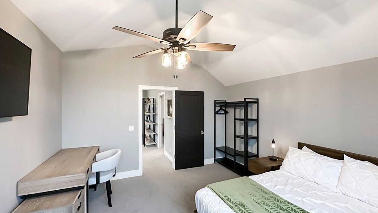 Photo of Bedroom in LaPlatte I