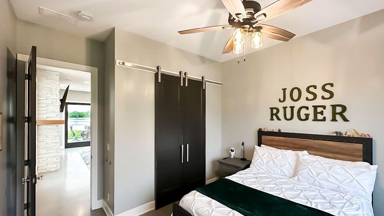 Photo of Bedroom in LaPlatte I