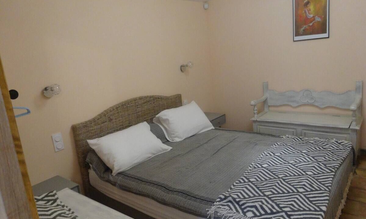 Photo of Bedroom in Bagnols-sur-Ceze