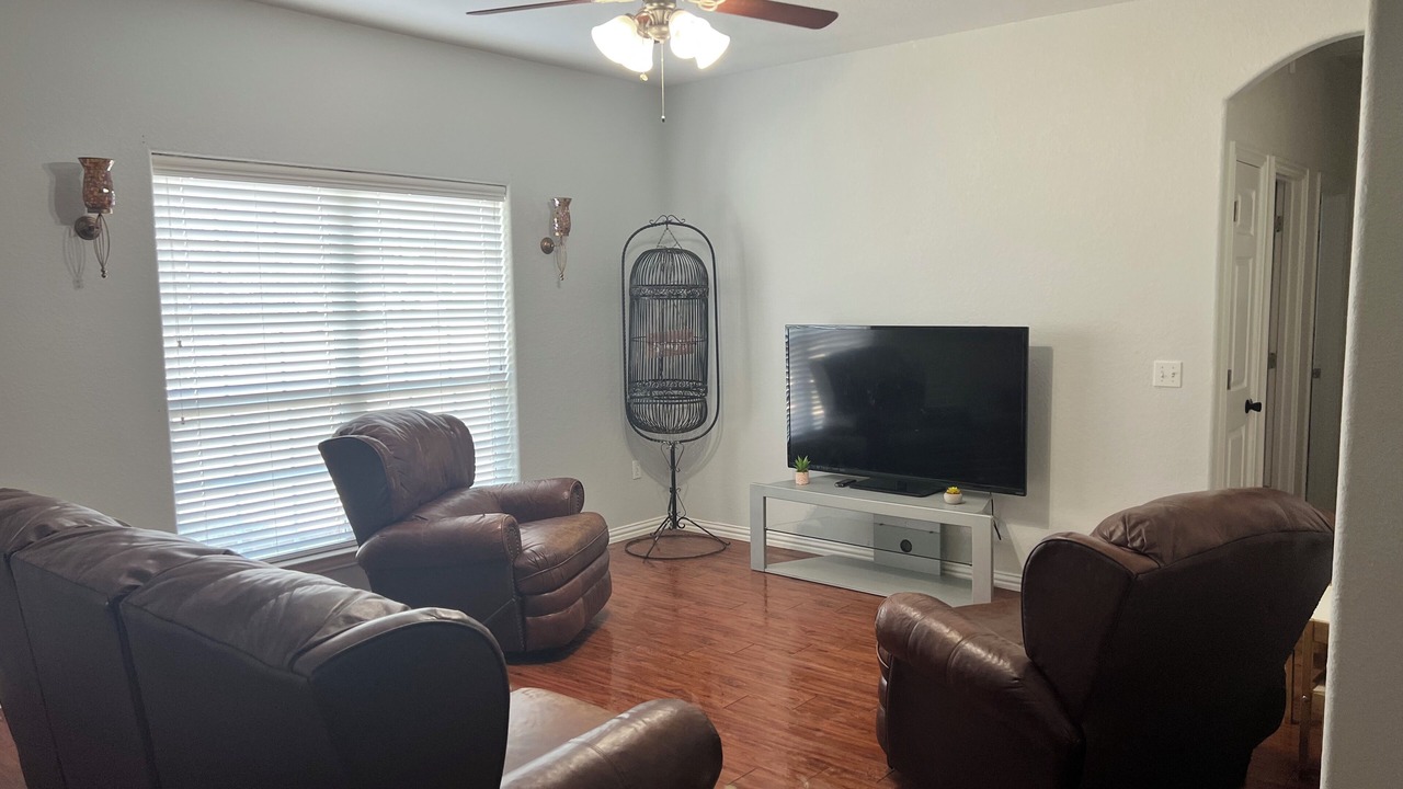 Photo of Livingroom in Calera
