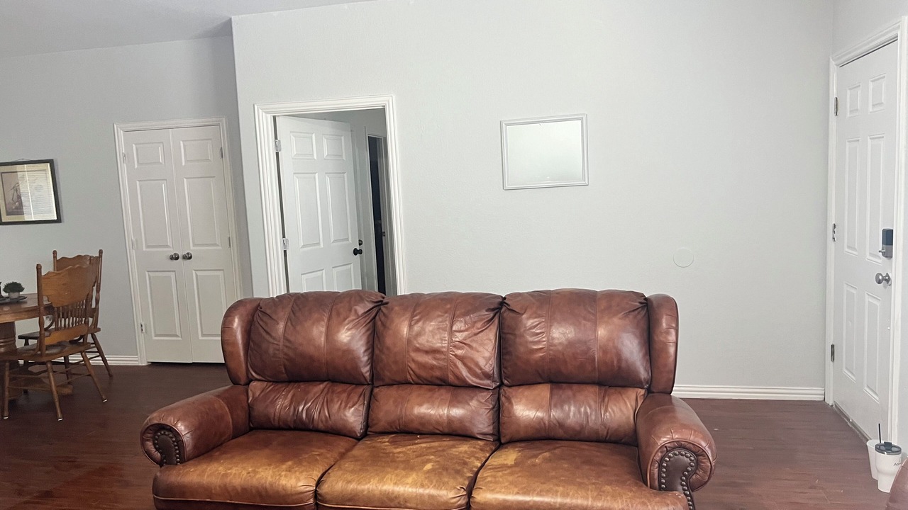 Photo of Livingroom in Calera