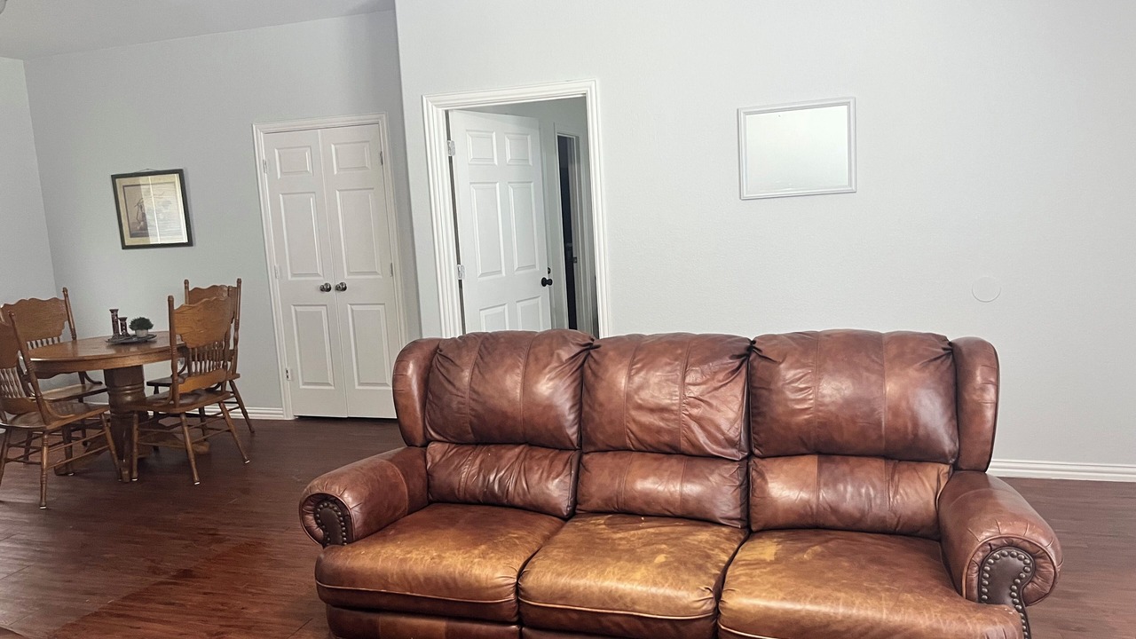Photo of Livingroom in Calera