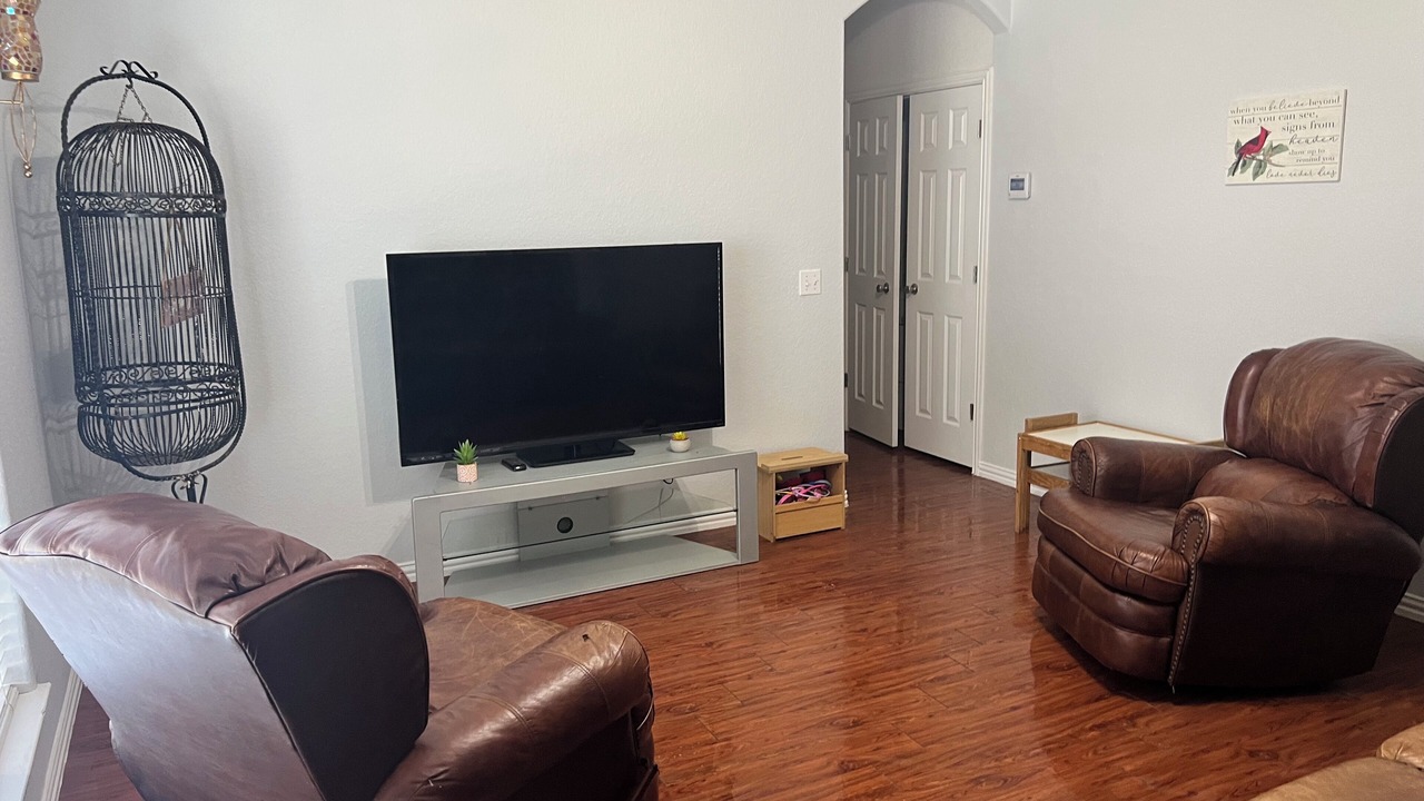 Photo of Livingroom in Calera