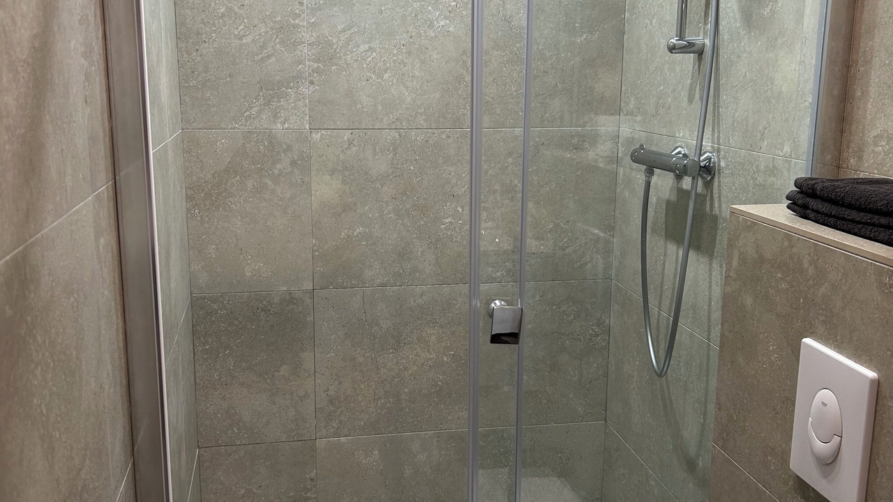 Photo of Bathroom in Drap