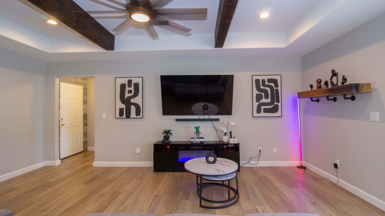 Photo of Livingroom in Waynesville