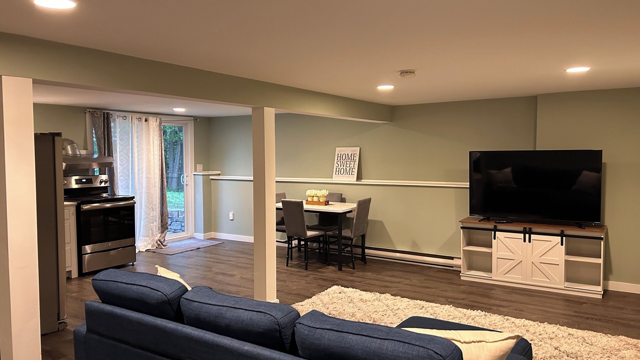 Photo of Livingroom in Danbury