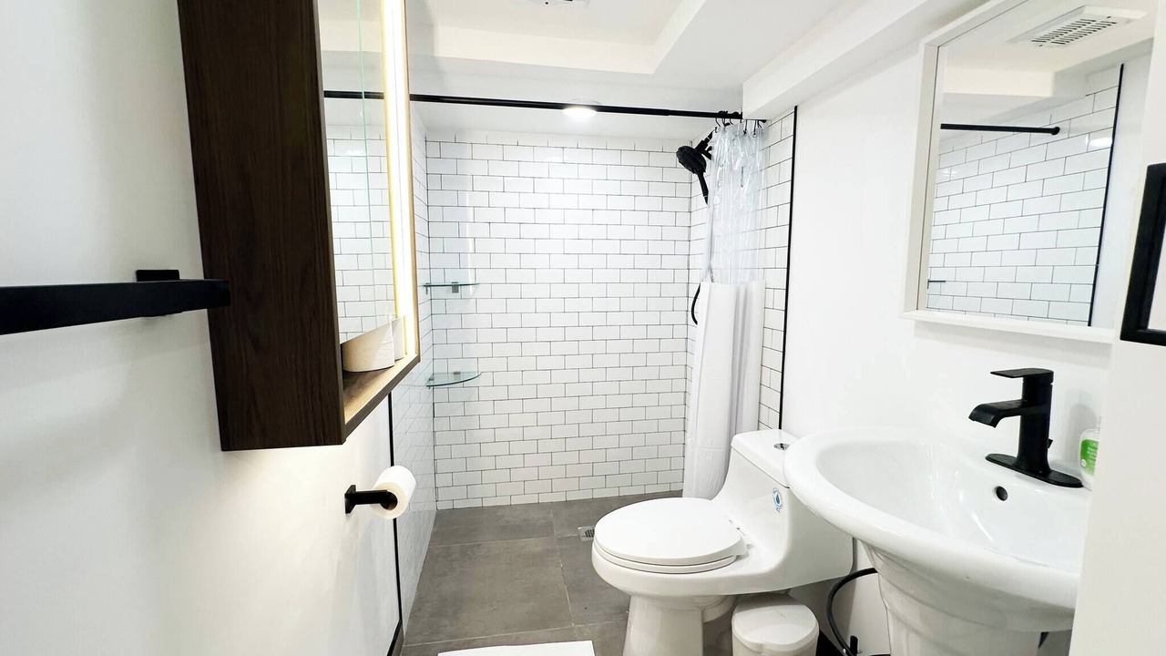 Photo of Bathroom in North Ironbound