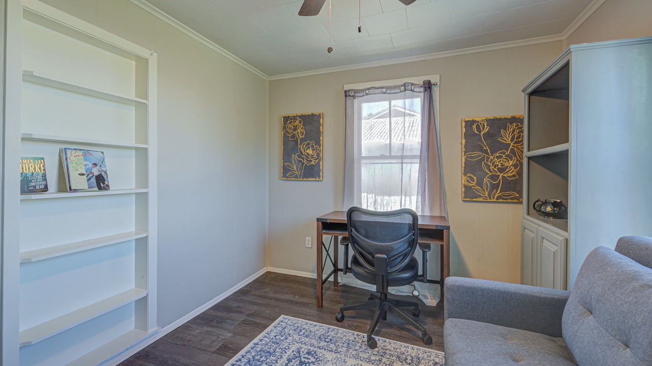 Photo of Livingroom in Lafayette