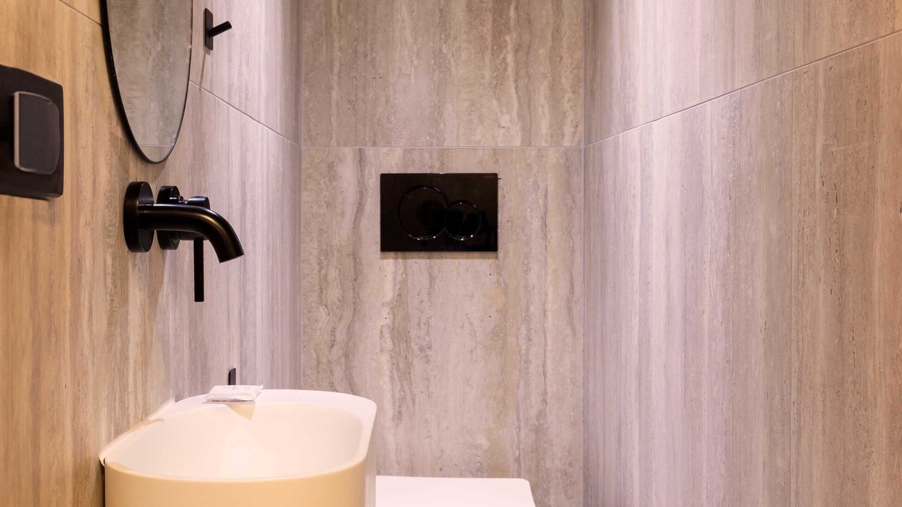 Photo of Bathroom in 17th Arrondissement