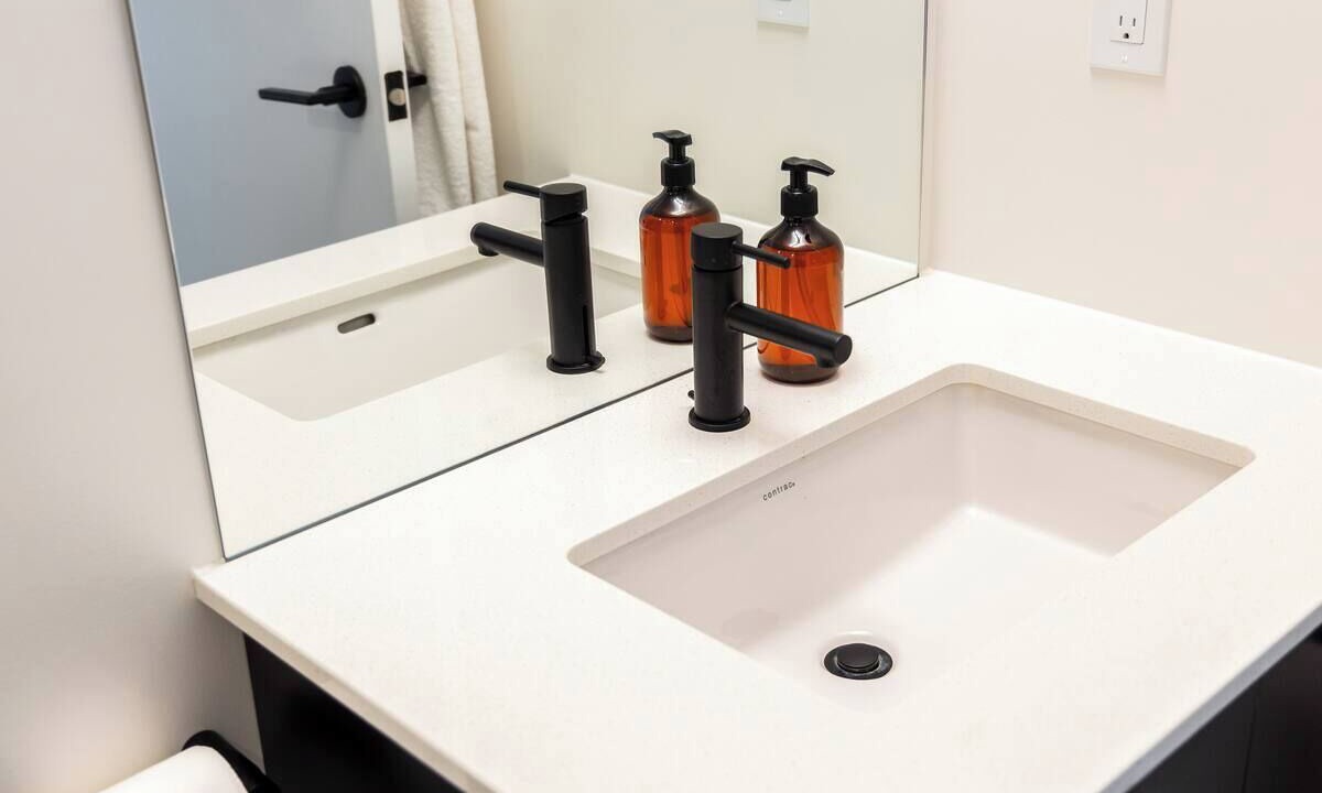Photo of Bathroom in Harwood