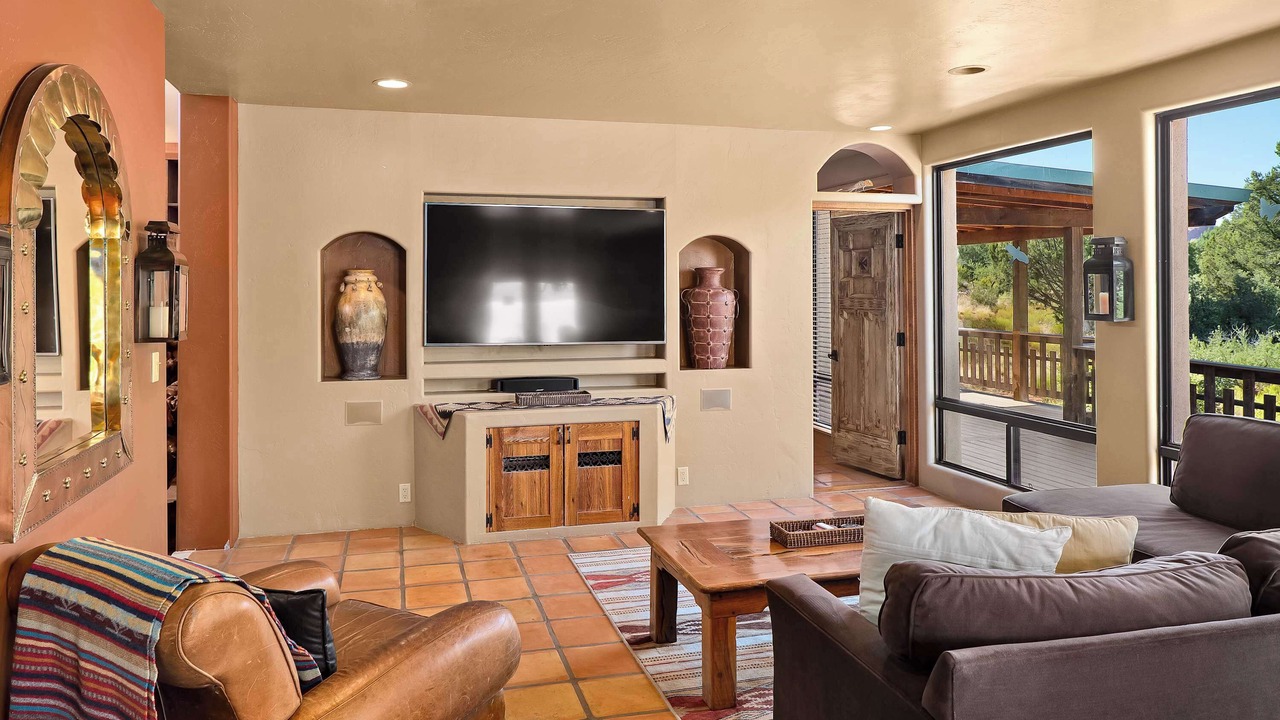 Photo of Livingroom in Oak Creek