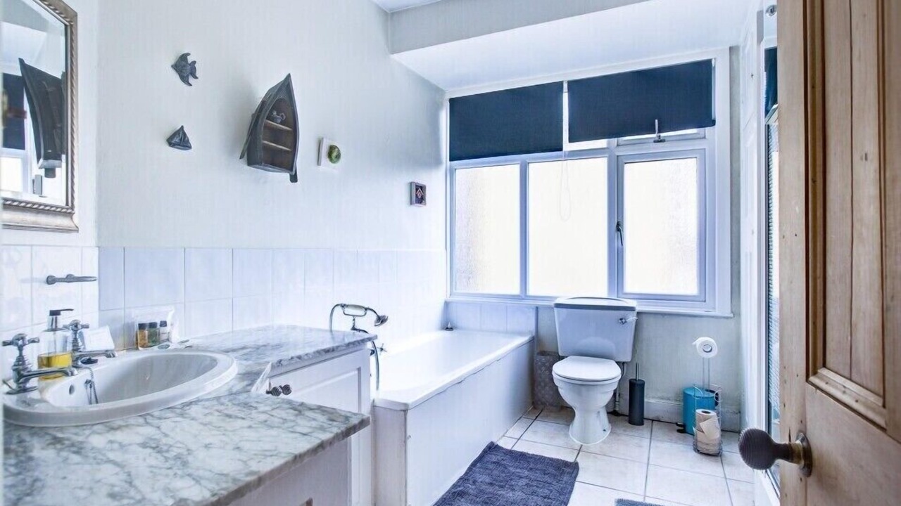 Photo of Others in Westcliff-on-Sea