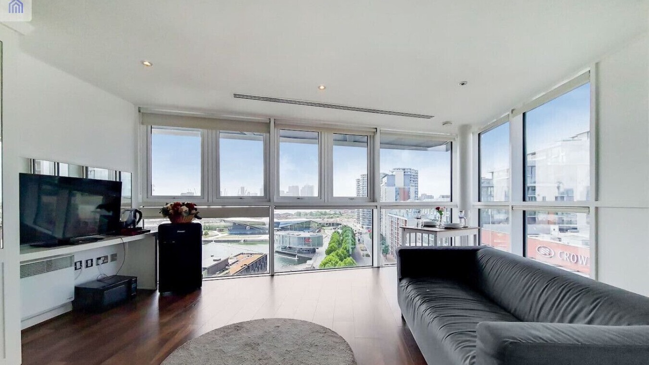 Photo of Livingroom in Docklands