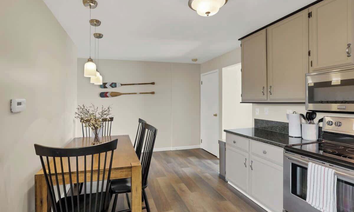 Photo of Kitchen in Buckeye Lake