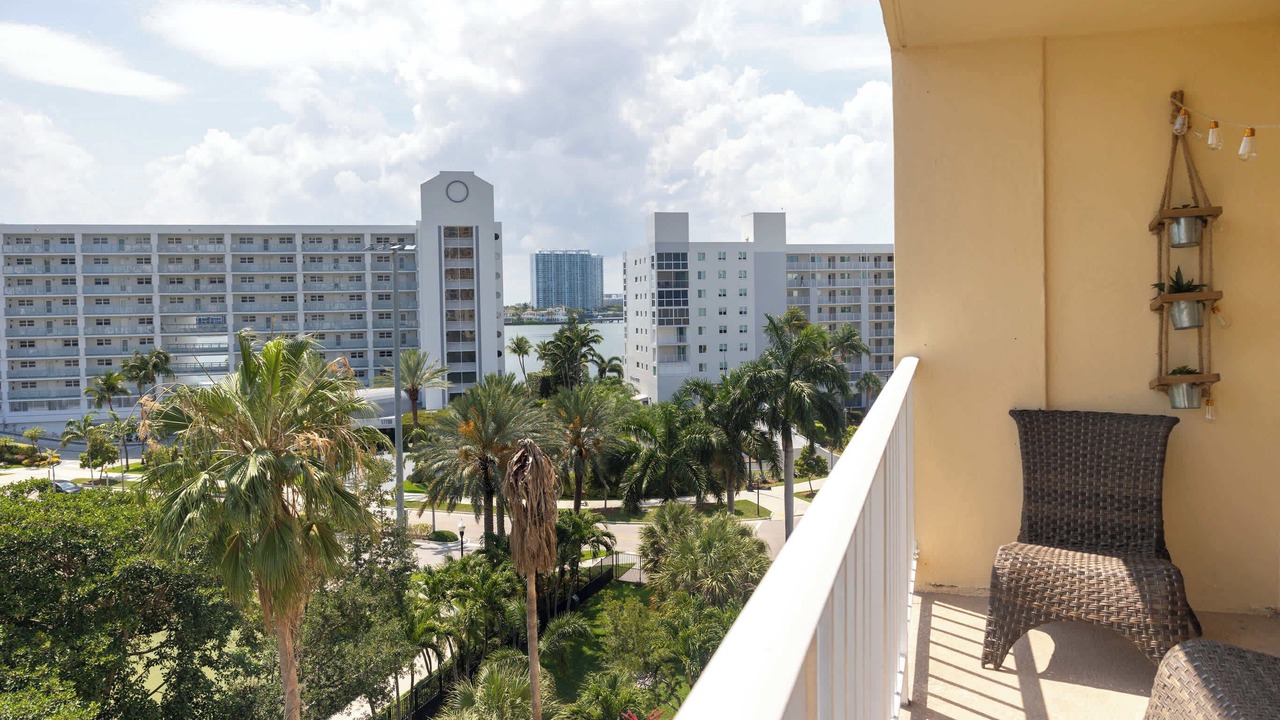 Photo of Outdoor in Sunny Isles Beach