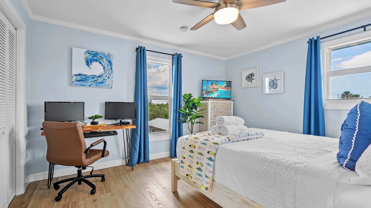 Photo of Bedroom in Crescent Beach