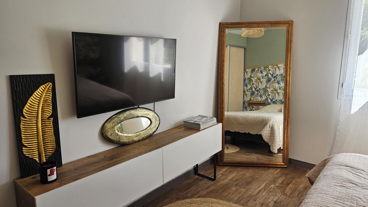 Photo of Bedroom in Villetelle