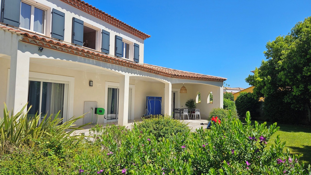 Photo of Outdoor in Villetelle