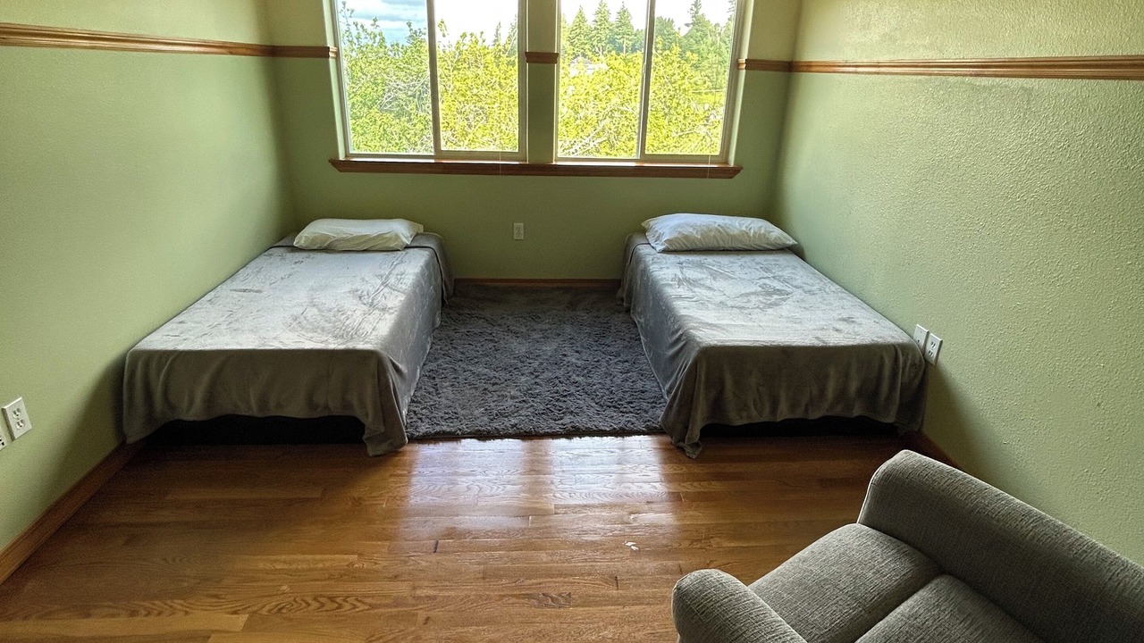 Photo of Bedroom in Pleasant Valley