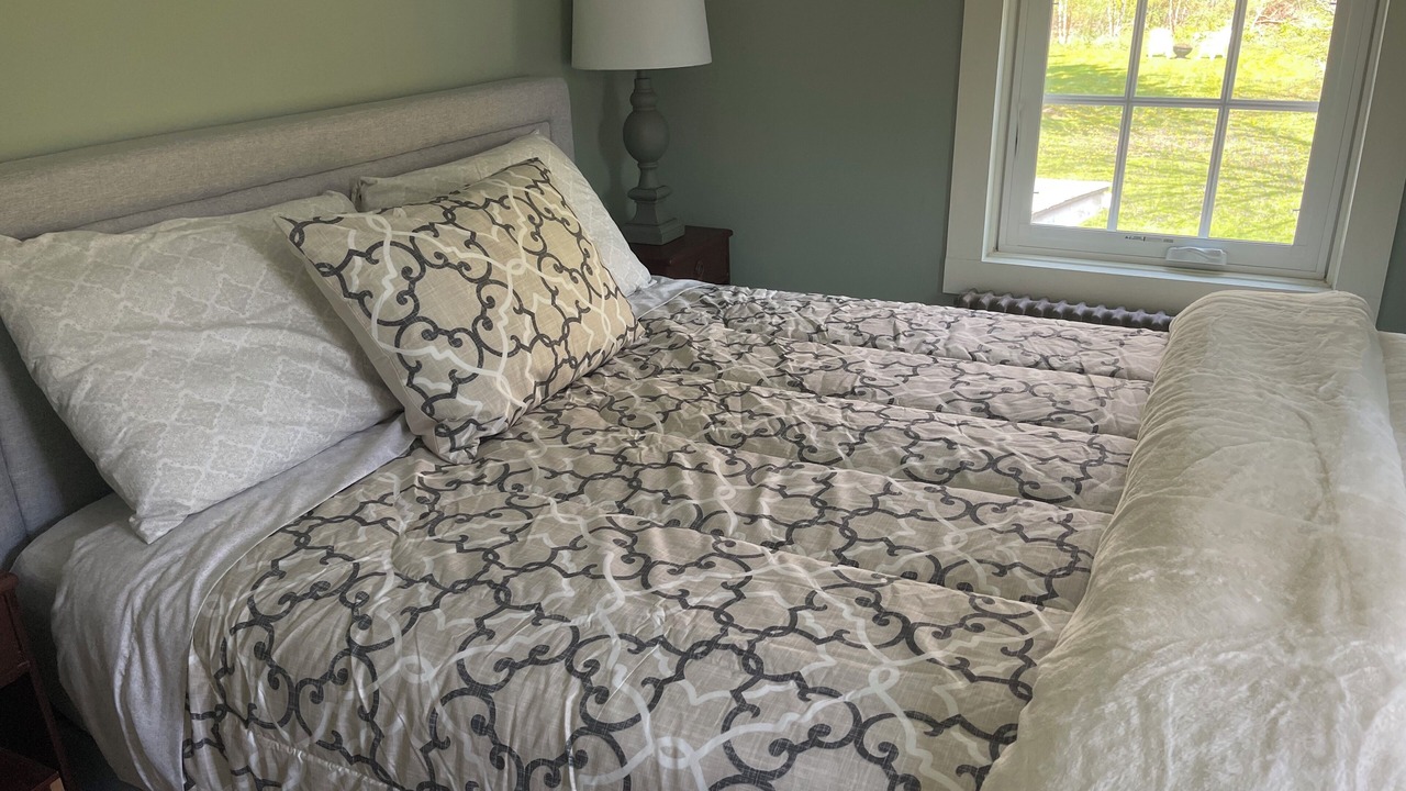 Photo of Bedroom in Middle Hope